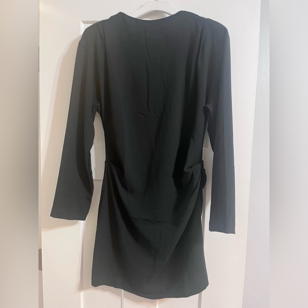 H & M Mini Dress. Long Sleeves. Size S. New.